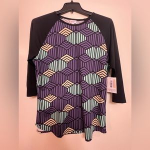 ‼️🎉Reasonable Offers Accepted🎉‼️ LuLaRoe Shirt